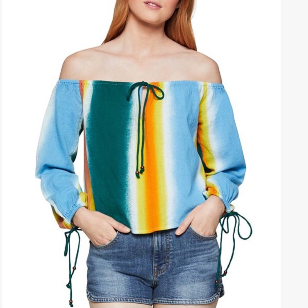 🤩NWT BCBG Off the Shoulder Top Sz L